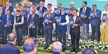 CM addresses North Zone Regional Conference of NALSA at SKICC