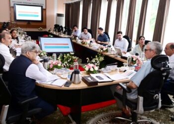 Promote SKICC For Mice Tourism, Improve Visibility Of Jktdc Rooms: CM Omar Tells SKICC, JKTDC At Board Meets