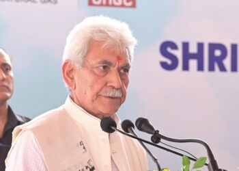 Safe and adequate accommodation to all the devotees is our top priority: LG Sinha