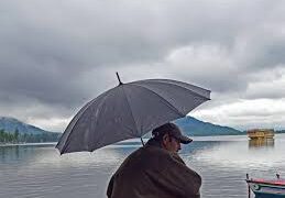Rain Brings Respite To People Across Kashmir; Schools Reopening Today