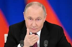 Kremlin Reacts to Trump’s “Very Serious” Statements, Seeks Time for Analysis