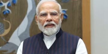 CM Unveils His Govt’s 10-Month Progress Report Before People