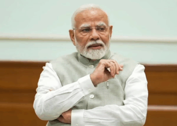 CM Unveils His Govt’s 10-Month Progress Report Before People