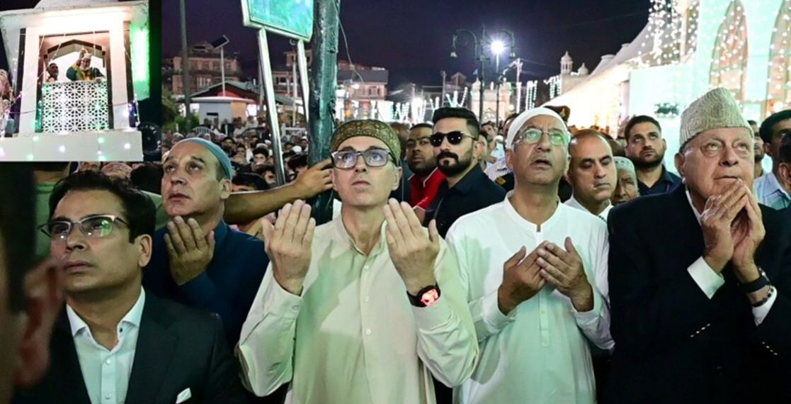 CM Omar offers Magrib prayers at Hazratbal Shrine on Eid-e-Milad-un-Nabi (SAW)