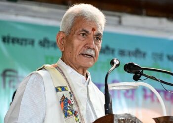 LG delivers keynote address at national Seminar on ‘Integration in Indian Languages’ at NIT Srinagar