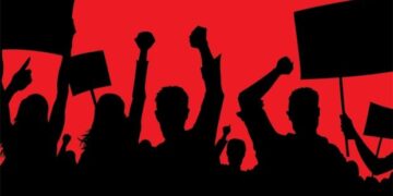 Nationwide Protests Erupt in France as ‘Block Everything’ Movement Targets Macron
