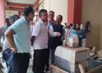 Shailendra Kumar visits SKUAST-J,takes stock of recent flood damage in varsity