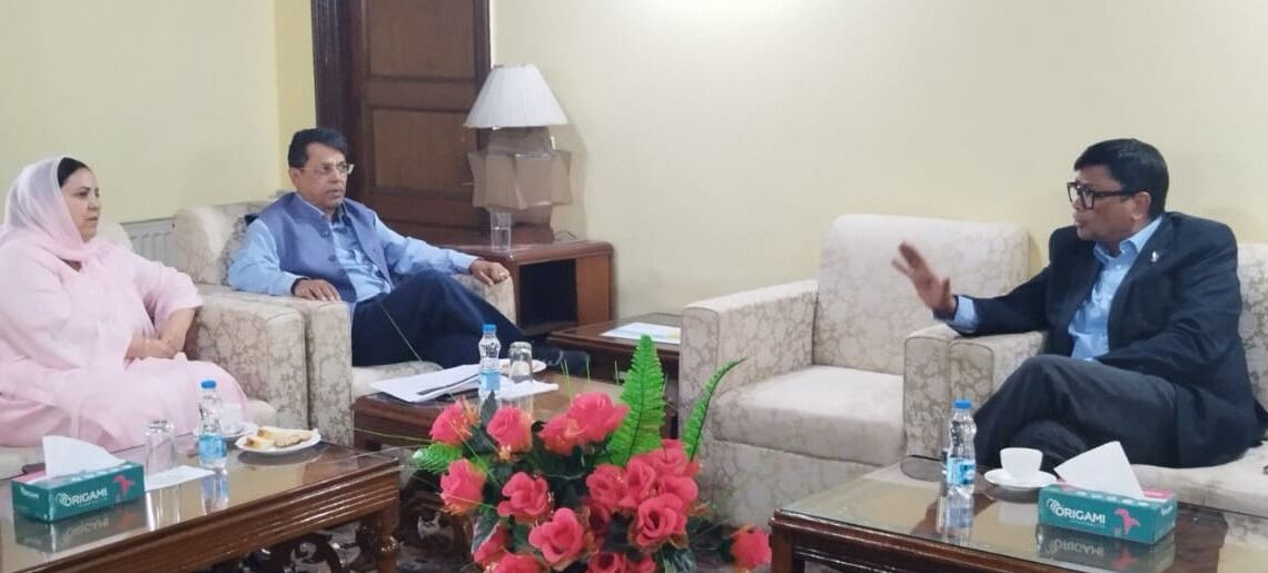 Union Secretary DoSEL calls on Education Minister Sakeena Itoo