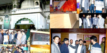 DC Srinagar visits Shrine of Makhdoom Sahib and Sharika Devi Temple