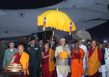 Lieutenant Governor Arrives At Delhi with Holy Relics of Lord Buddha