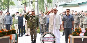 LG Sinha Pays Homage to Lance Havildar Palash Ghosh and Lance Naik Sujay Ghosh