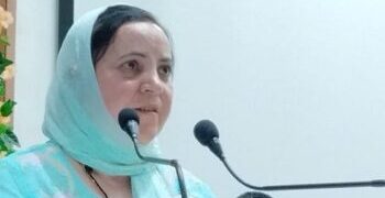 Sakeena Itoo conducts surprise inspection of PHC Sheeri, PHC Boniyar, takes stock of healthcare facilities
