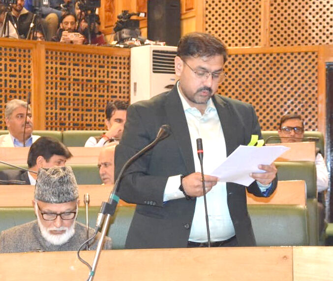 New fleet of buses arrivingborder districts to be prioritised during their deployment: Transport Minister