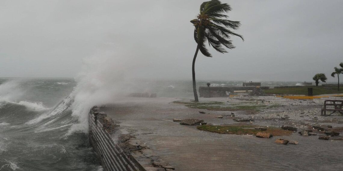 Hurricane Melissa Devastates Jamaica, Kills Seven as it Barrels Towards Cuba