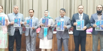 Sakeena Itoo addresses two days National Conference on ‘Integrating AI and 21st Century Skills in Education’ at GCOE Srinagar