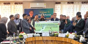 CM Omar Abdullah reviews the development scenario of Poonch District