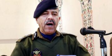 Strengthen Srinagar’s security grid: DGP Prabhat tells officers 