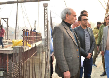 Dy CM inspects progress on Seerbagh–Sempora Bridge in Chadoora