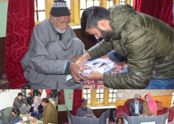 Home Voting begins in 27–AC Budgam for Elderly, PwD Electors