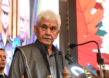 Lieutenant Governor addresses the “Self-Reliant India Fund Outreach” event at Srinagar