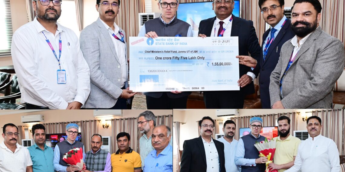 SBI donates ₹1.55 crore to Chief Minister’s Relief Fund