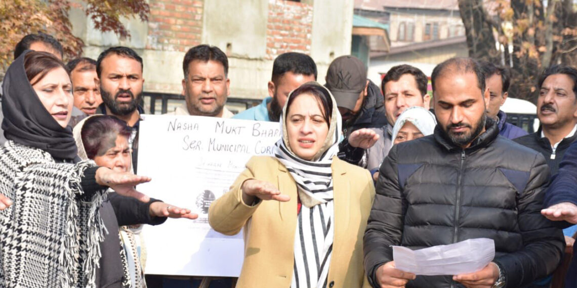 SMC Holds Nasha Mukt Bharat Abhiyan Pledge at Hqrs