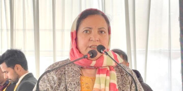 Sakeena Itoo addresses Platinum Jubilee celebrations of Shaheed Himayun Muzzamil Memorial GDC Anantnag
