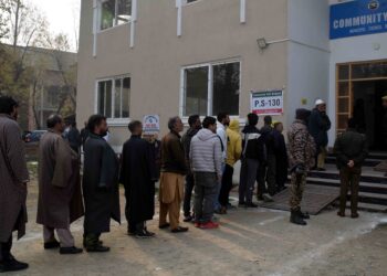 By-elections: Budgam records 50. 01% voter turnout, Nagrota 74. 82%