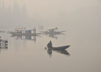 Kashmir records coldest November night in 17 years; temperatures plunge across Valley