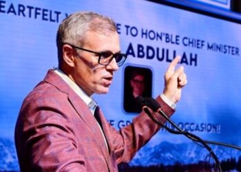 CM Omar Abdullah distributes compassionate appointment orders to 54 beneficiaries of Kashmir division