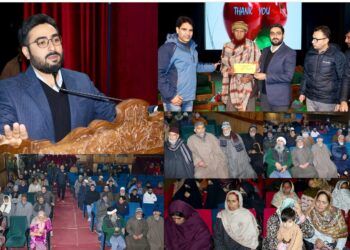 DC Srinagar inaugurates awareness Programme Cum Exhibition for Farmers Under MIDH at Tagore Hall