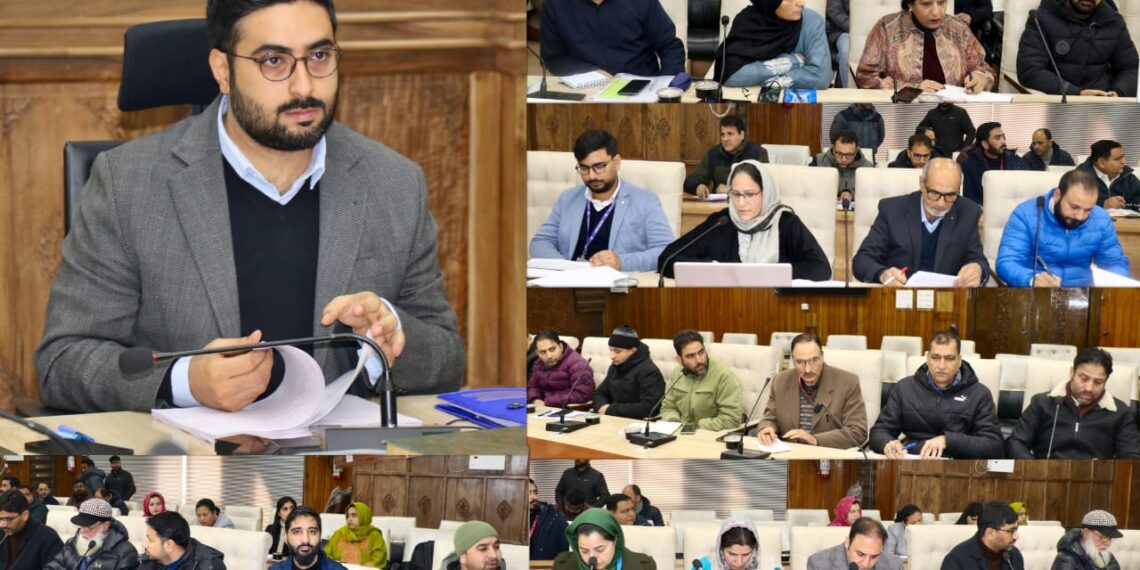DC Srinagar reviews performance of Banks in implementation of Government sponsored schemes