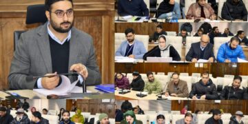 DC Srinagar reviews performance of Banks in implementation of Government sponsored schemes
