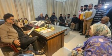 Delegations call on Javed Rana; asks for time bound resolution of public grievances