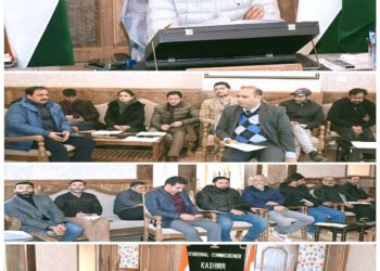 Div Com Kashmir reviews ATR on handing over of Hotel Centaur
