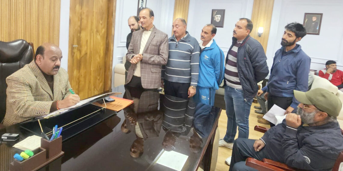 Deputy CM meets delegations; emphasizes prompt redress of public grievances