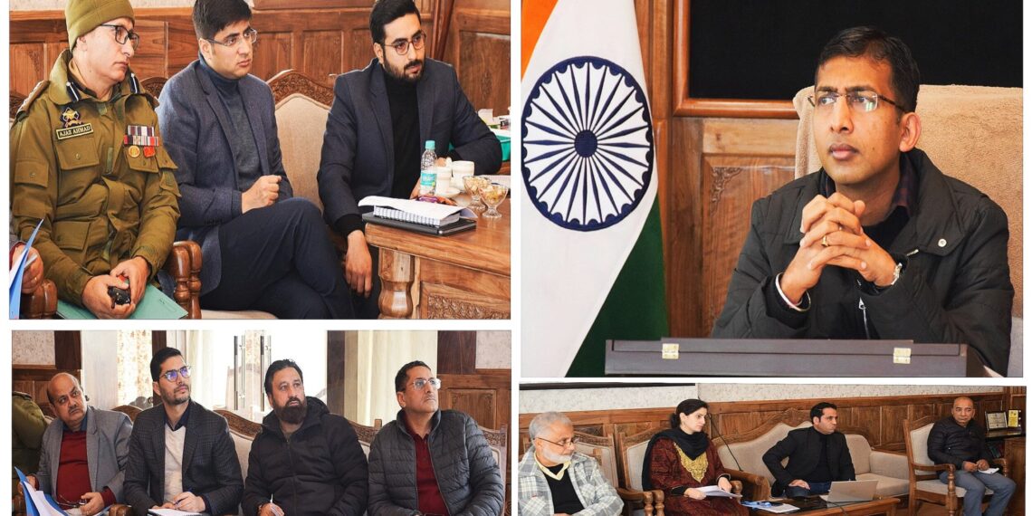Div Com Reviews Implementation of Traffic Management Proposals in Srinagar