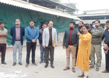 Commissioner Secretary H&UD reviews animal shelters, welfare facilities in Jammu
