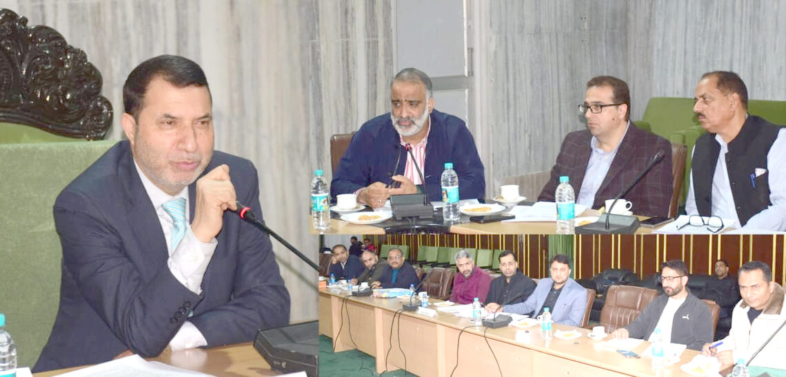 Peerzada Farooq Shah chairs meeting of Committee on Petitions