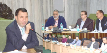 Peerzada Farooq Shah chairs meeting of Committee on Petitions