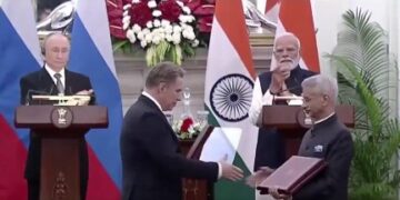 India-Russia ink 16 agreements in areas of defence, trade, economy & healthcare