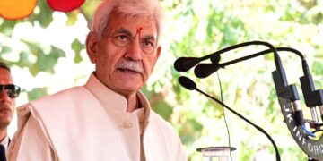 Nation must set collective target to make Bharat powerful: LG Sinha