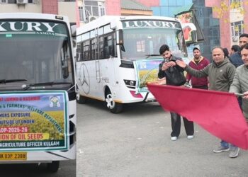 DC Kulgam flags off farmers for Exposure visit to CSKHPKV under HADP